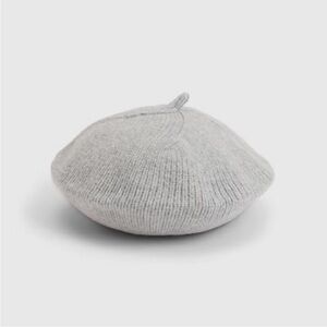 NEW GAP Gray Cashsoft Knit Beret Hat ONE SIZE